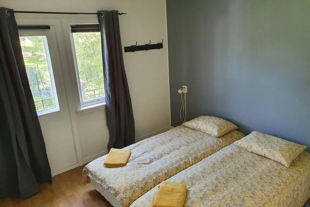 Hus Sentralt I Lofoten Appartement Leknes Buitenkant foto